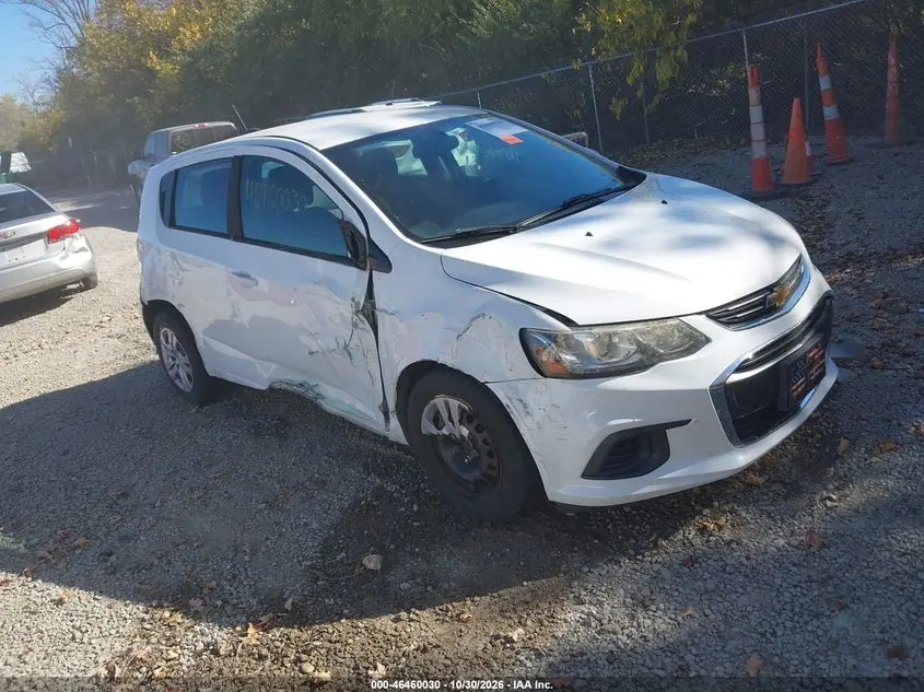 Chevrolet Sonic Lt Auto 2017