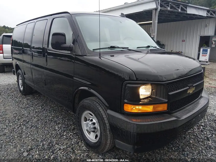 Chevrolet Express 2500 Ls 2017