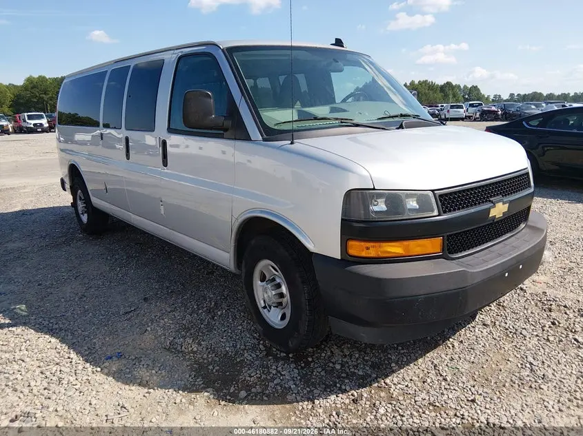 Chevrolet Express Passenger Rwd 3500 Extended Wheelbase Ls 2020