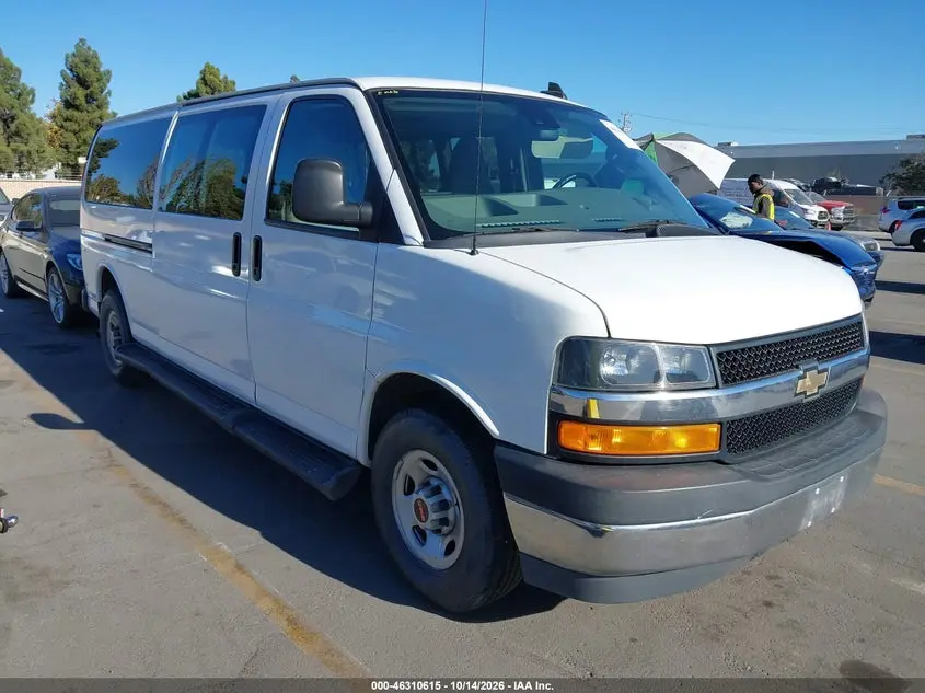 Chevrolet Express 3500 Lt 2019