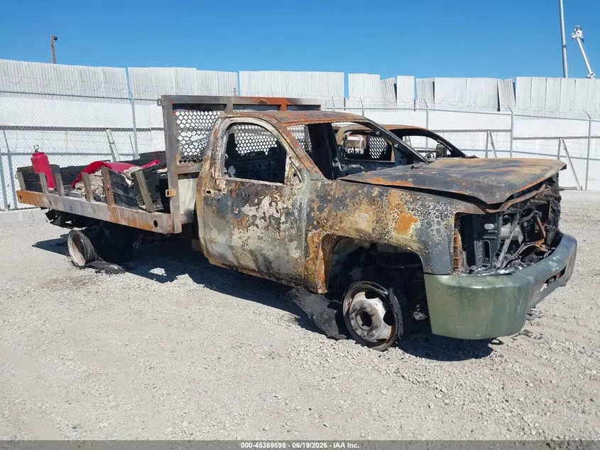Chevrolet Silverado 3500Hd Chassis Wt 2015