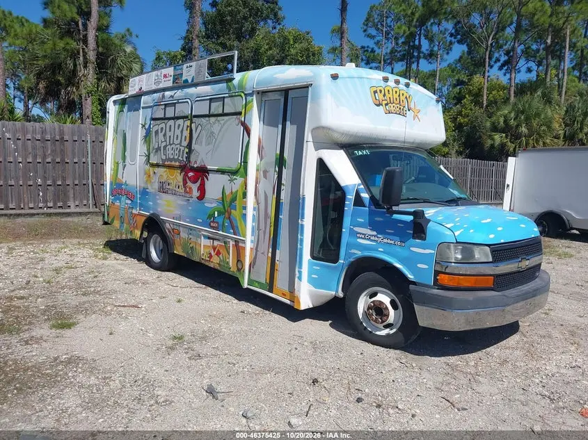 Chevrolet Express Cutaway 4500 Diesel 2015