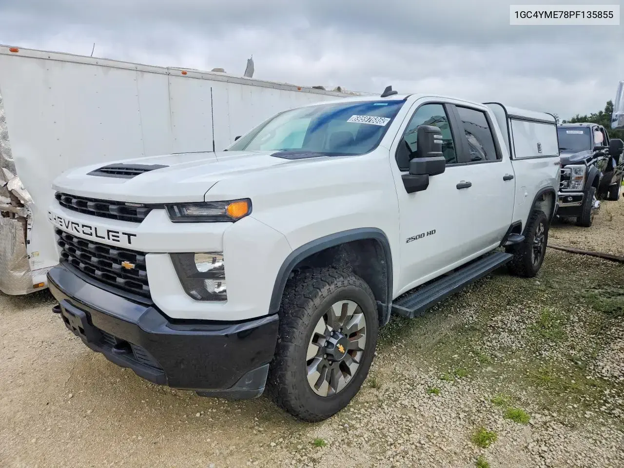 Chevrolet Silverado K2500 Custom 2023
