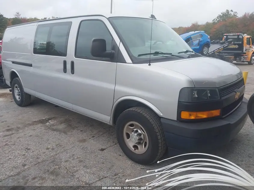 Chevrolet Express 3500 Work Van 2018