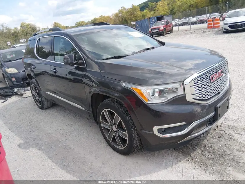 GMC Acadia Denali 2017