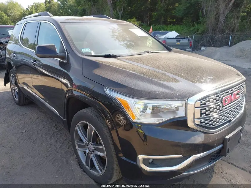 GMC Acadia Denali 2017