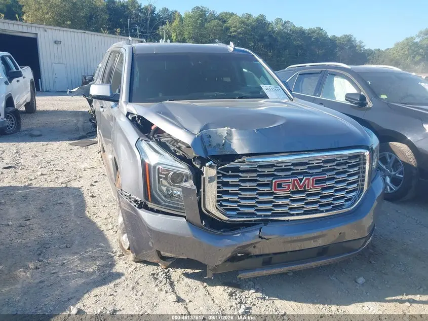 GMC Yukon Denali 2019