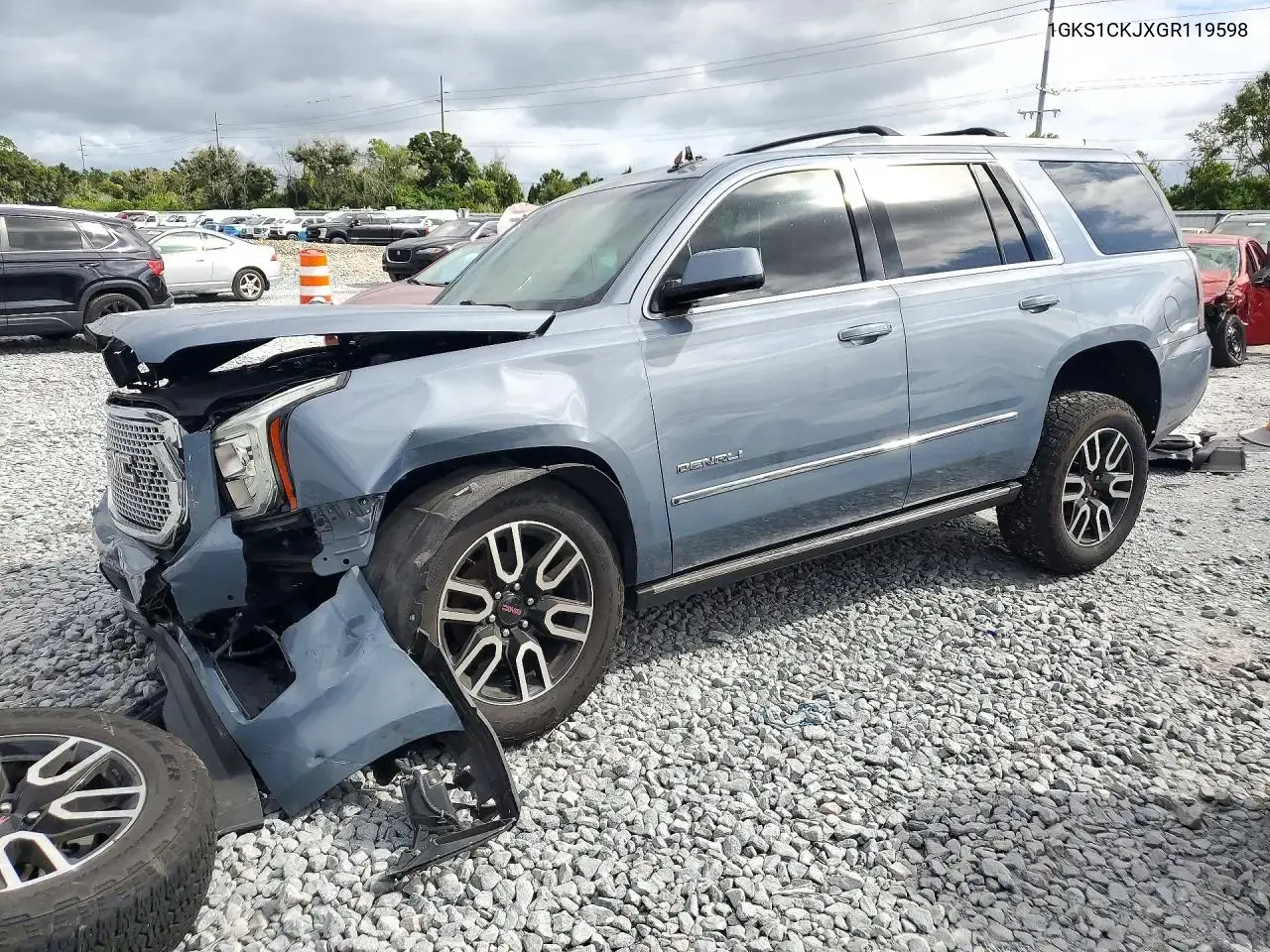 GMC Yukon Denali 2016