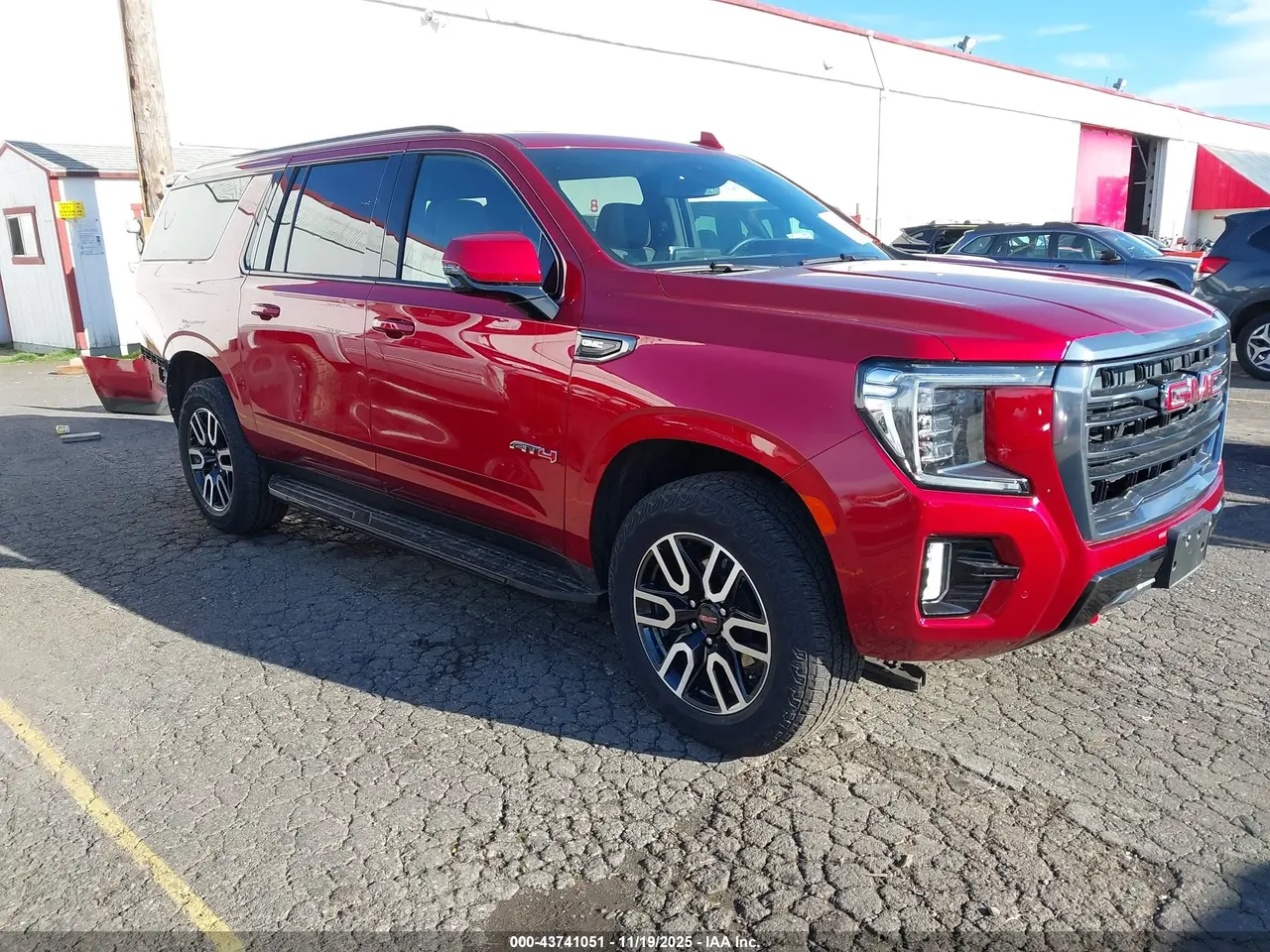 GMC Yukon Xl 4Wd At4 2024