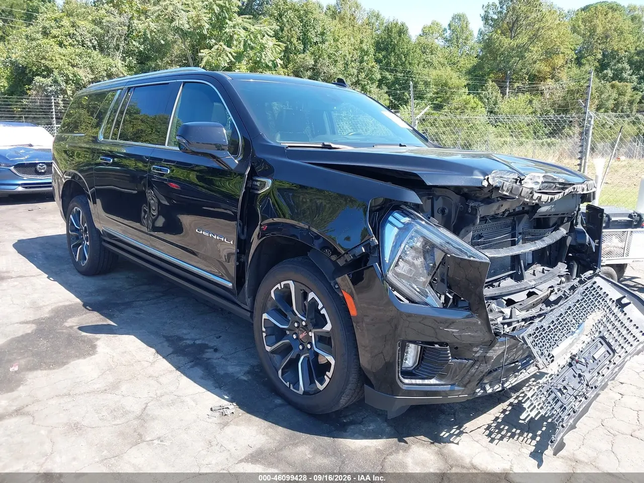 GMC Yukon Xl 4Wd Denali 2023
