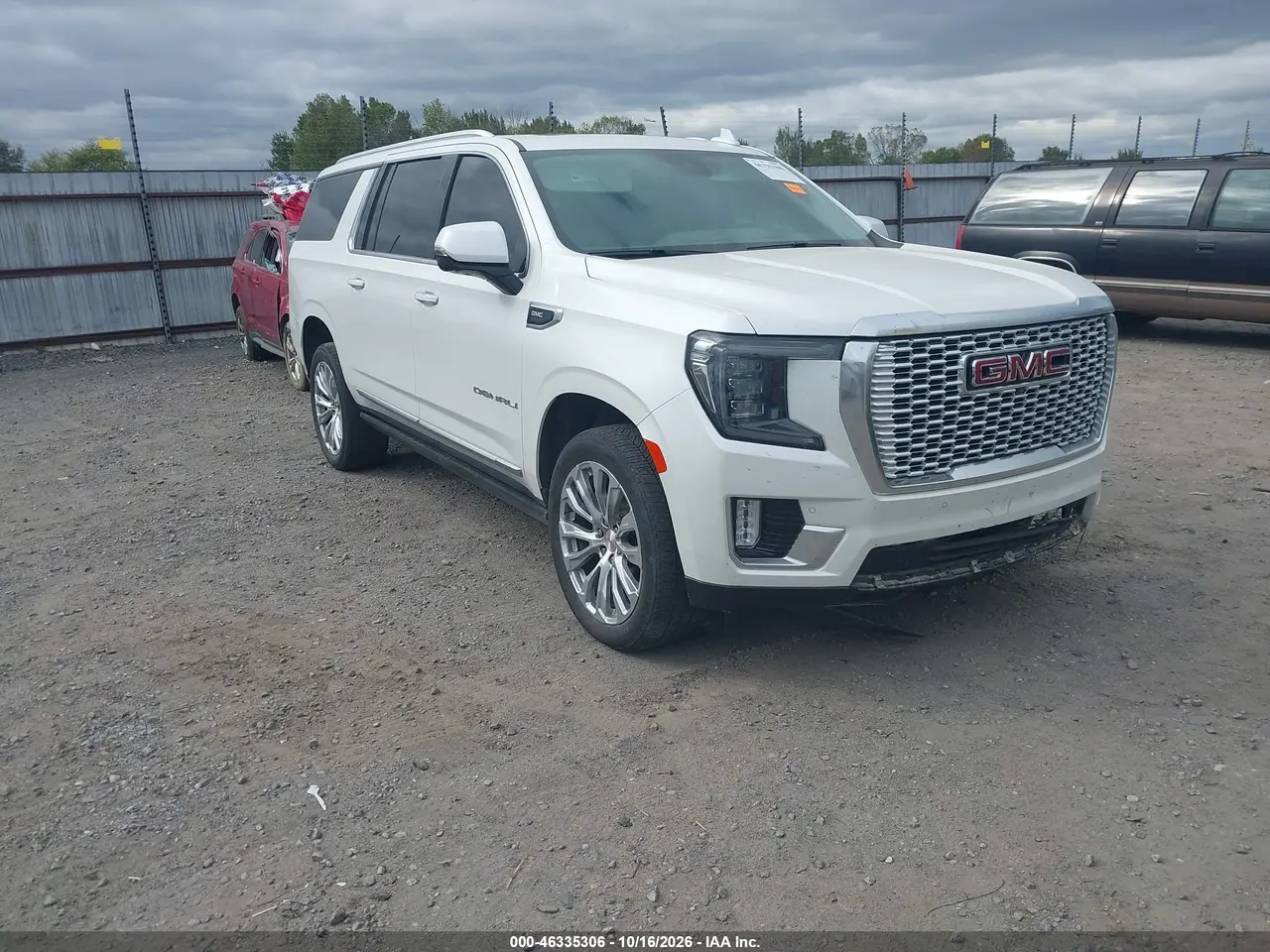 GMC Yukon Xl 4Wd Denali 2024