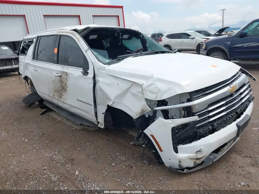 Chevrolet Suburban Lt, 4Wd 2026