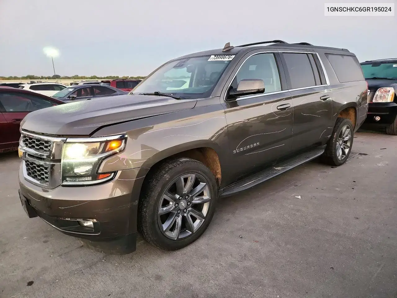 Chevrolet Suburban C1500 Lt 2016