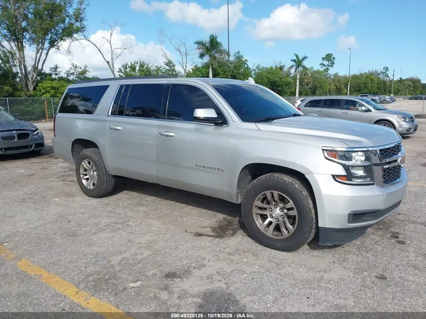 Chevrolet Suburban Lt 2017