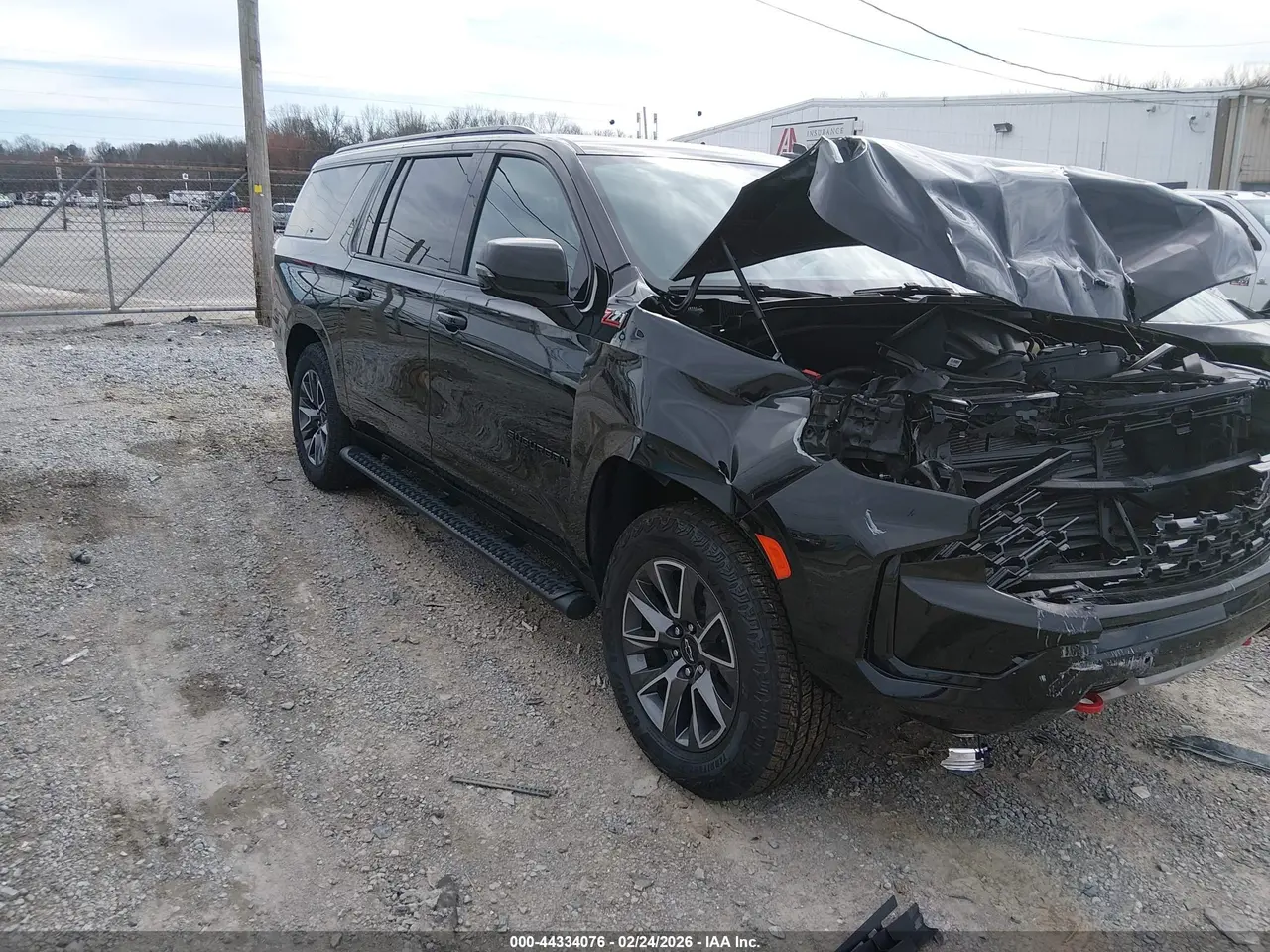 Chevrolet Suburban 4Wd Z71 2023