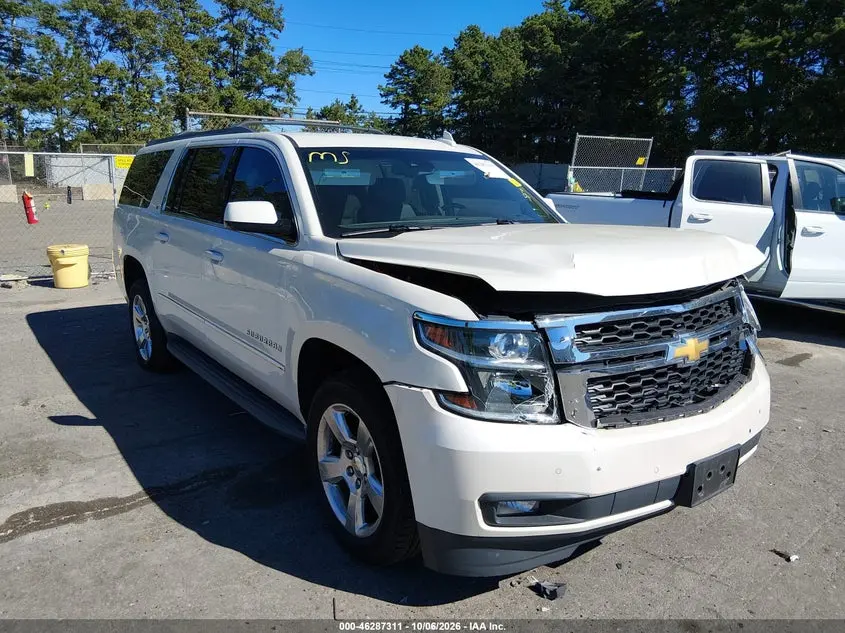 Chevrolet Suburban Lt 2015