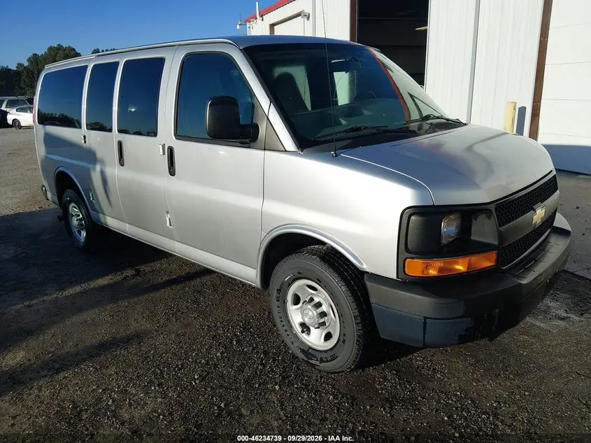 Chevrolet Express 2500 Ls 2015