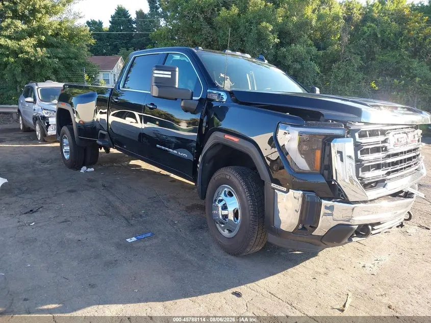 GMC Sierra 3500Hd 4Wd Long Bed Sle 2024
