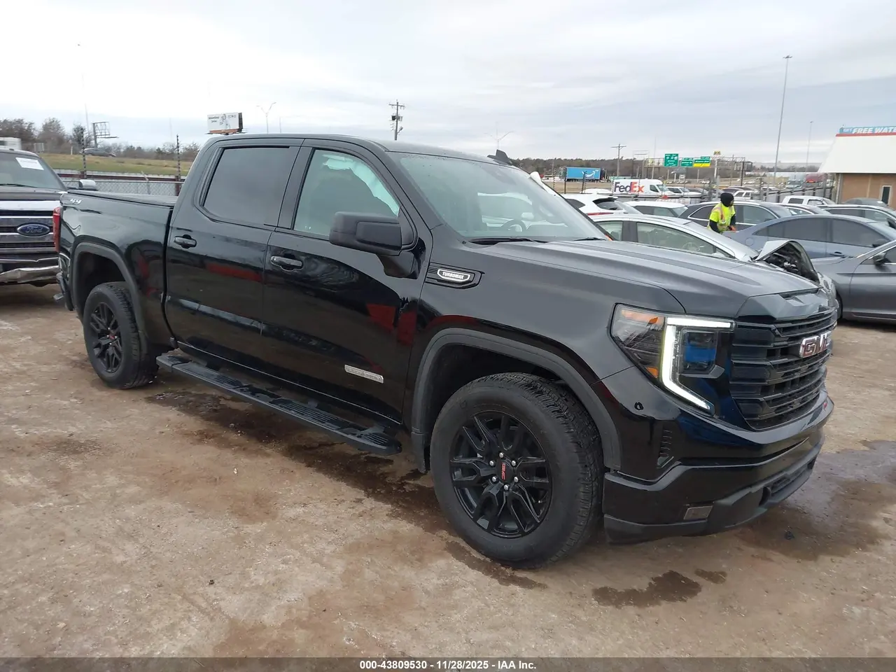GMC Sierra 1500 4Wd Short Box Elevation With 3Sb 2024