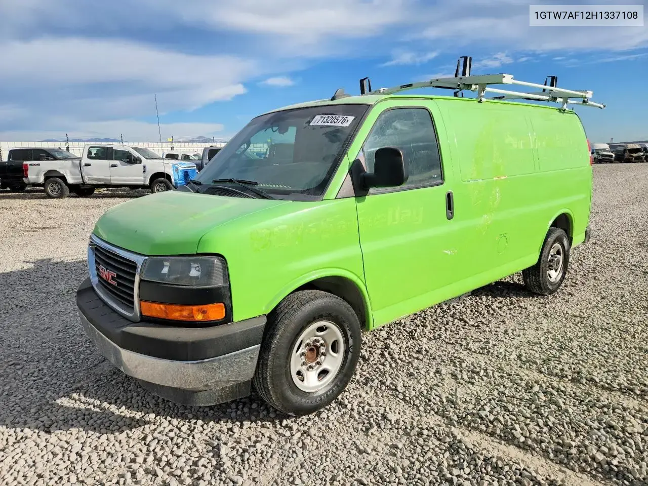 GMC Savana G2500 2017
