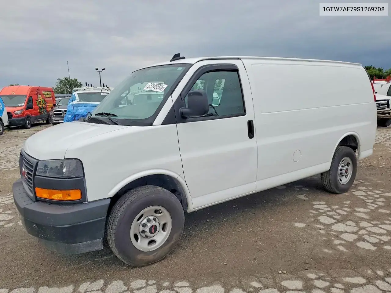 GMC Savana 2500 Cargo Delivery Van 2025
