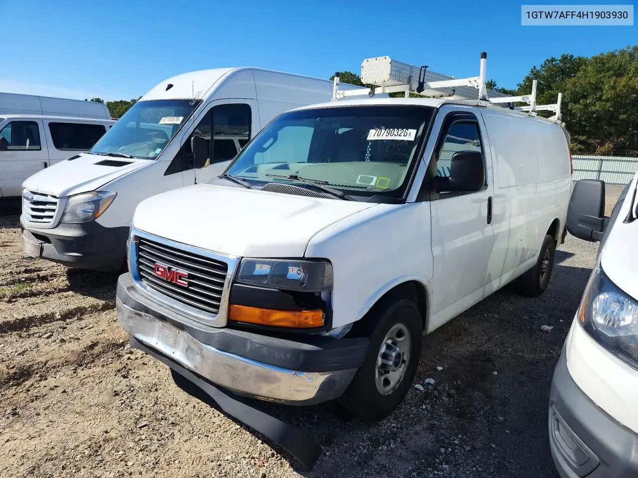 GMC Savana G2500 2017