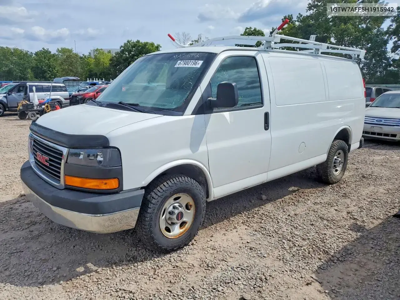 GMC Savana G2500 2017