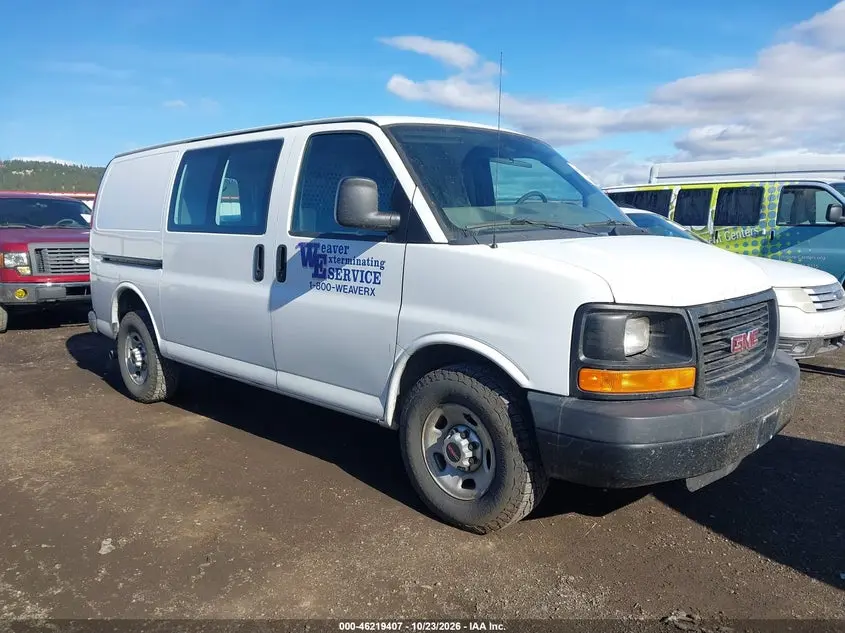 GMC Savana 2500 Work Van 2015