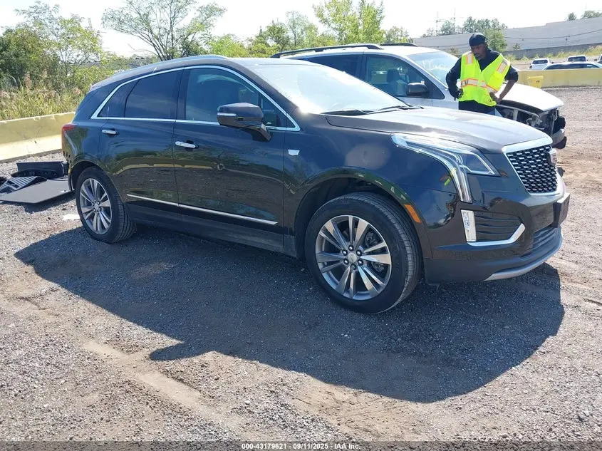 Cadillac Xt5 Awd Premium Luxury 2025