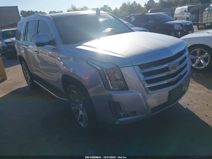 Cadillac Escalade Luxury Collection 2016