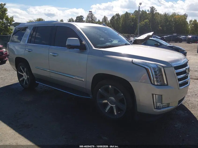 Cadillac Escalade Luxury Collection 2016