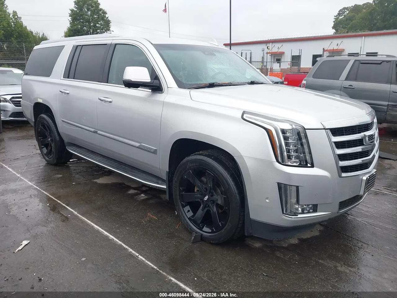 Cadillac Escalade Esv Luxury 2018