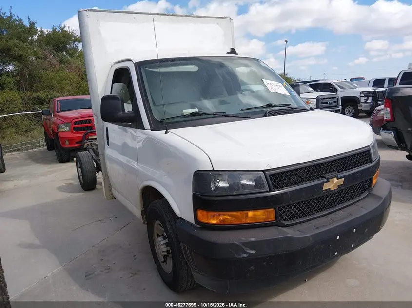 Chevrolet Express Cutaway Work Van 2025