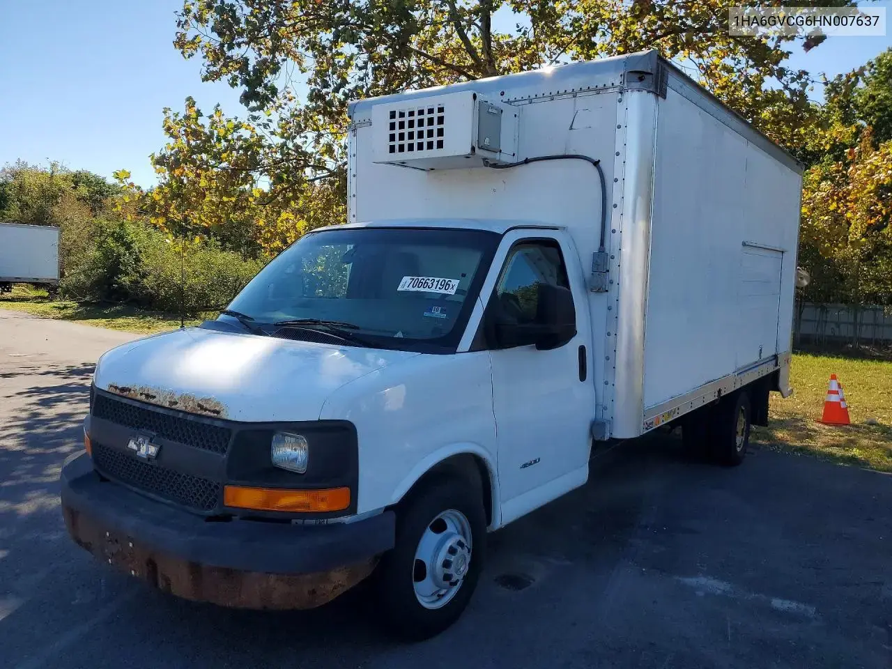 Chevrolet Express Refrigerated Box Truck 2017