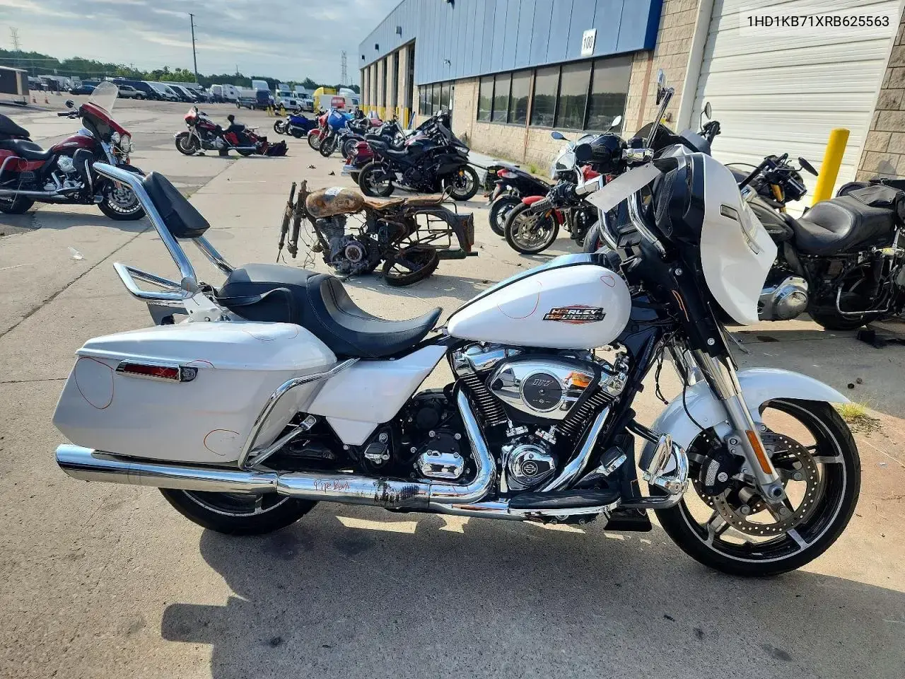 Harley-Davidson Flhx 2024