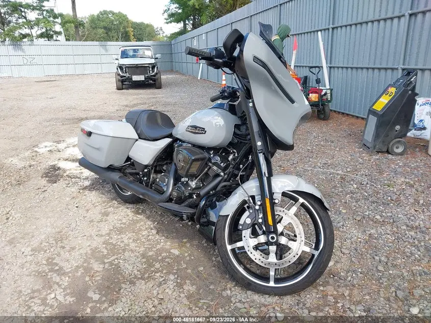 Harley-Davidson Flhx 2025
