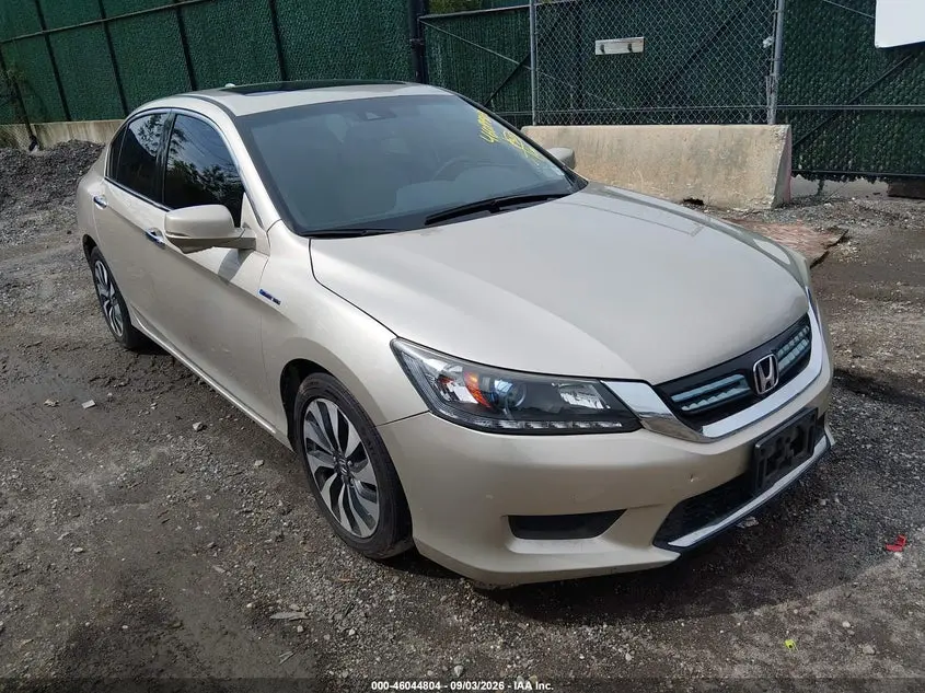 Honda Accord Hybrid Ex-L 2015