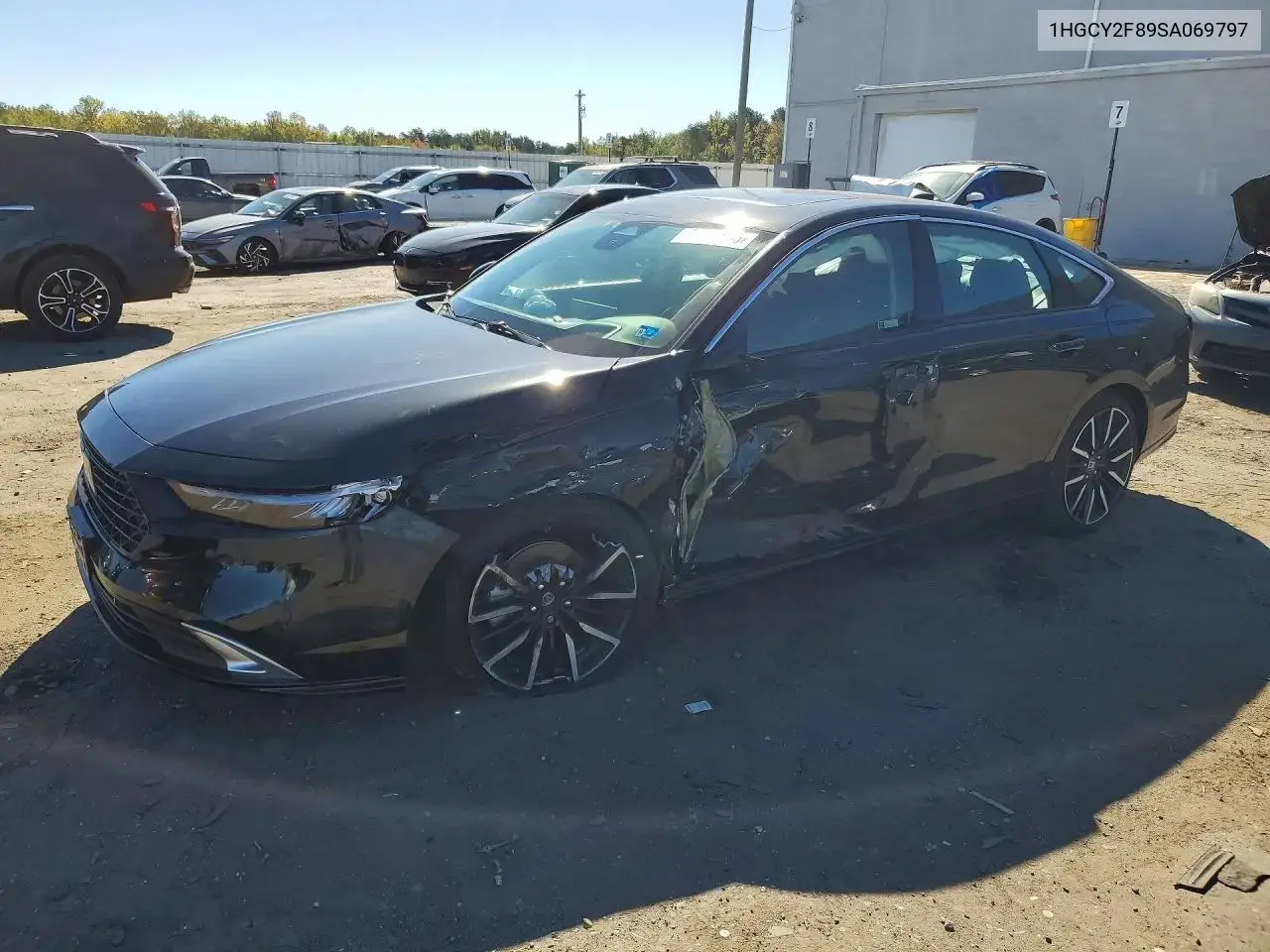 Honda Accord Touring Hybrid 2025