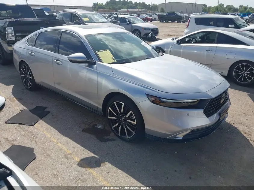 Honda Accord Hybrid Touring 2026