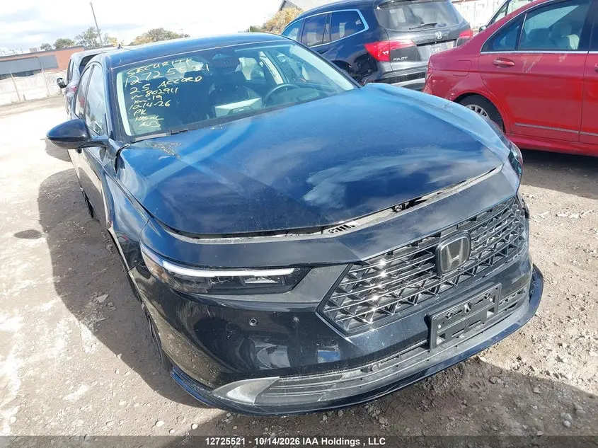 Honda Accord Touring Hybrid 2025