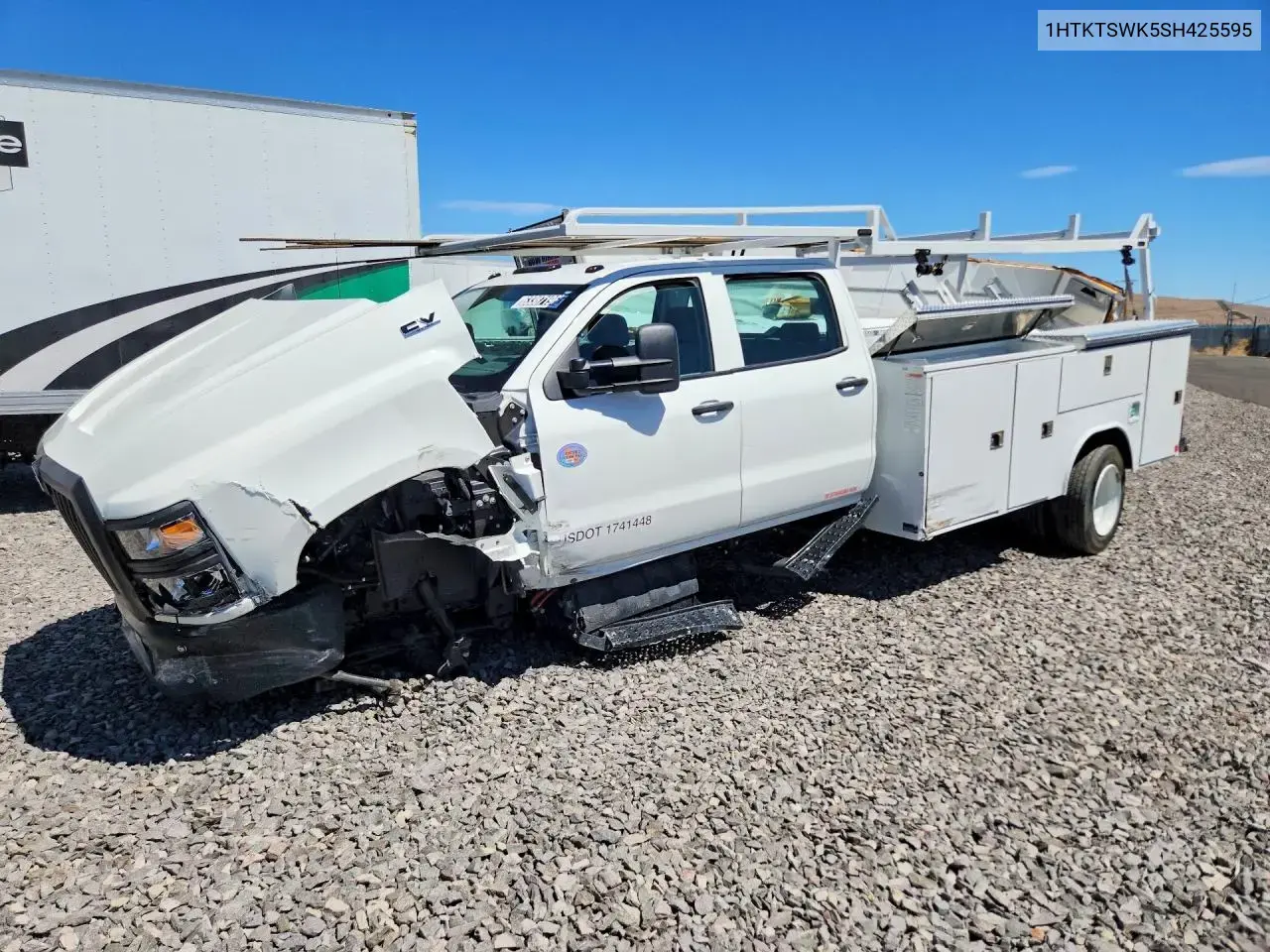 International Cv515 2025