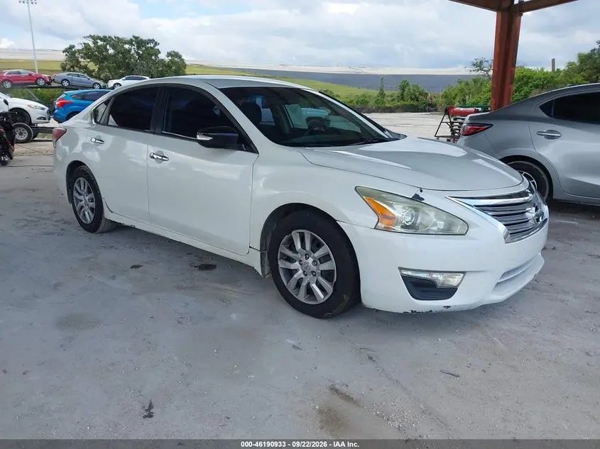 Nissan Altima 2.5 S 2015