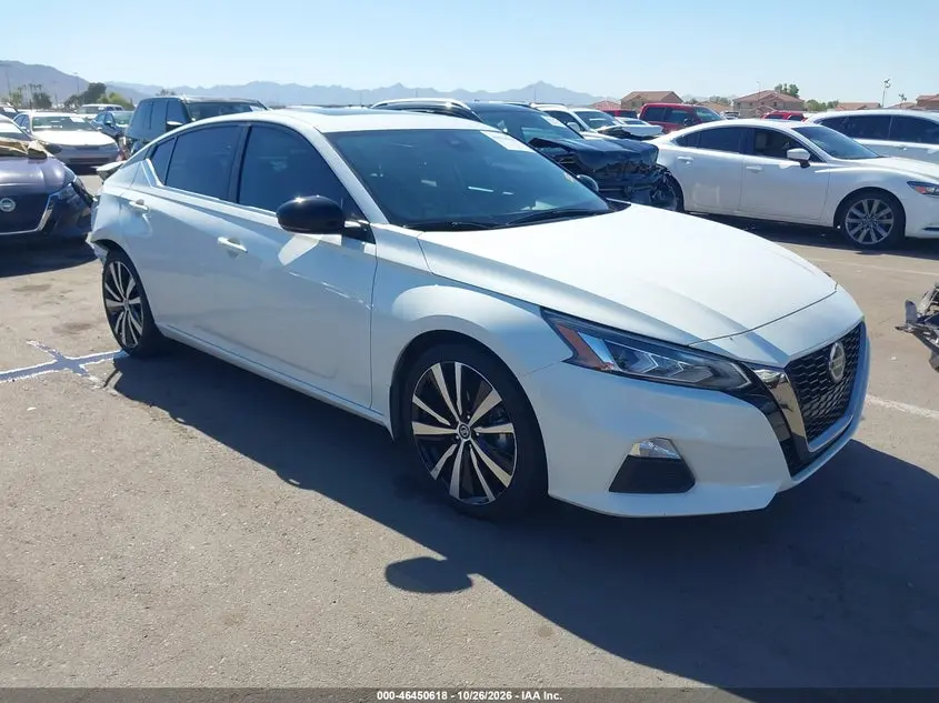 Nissan Altima Sr Vc-Turbo Fwd 2021