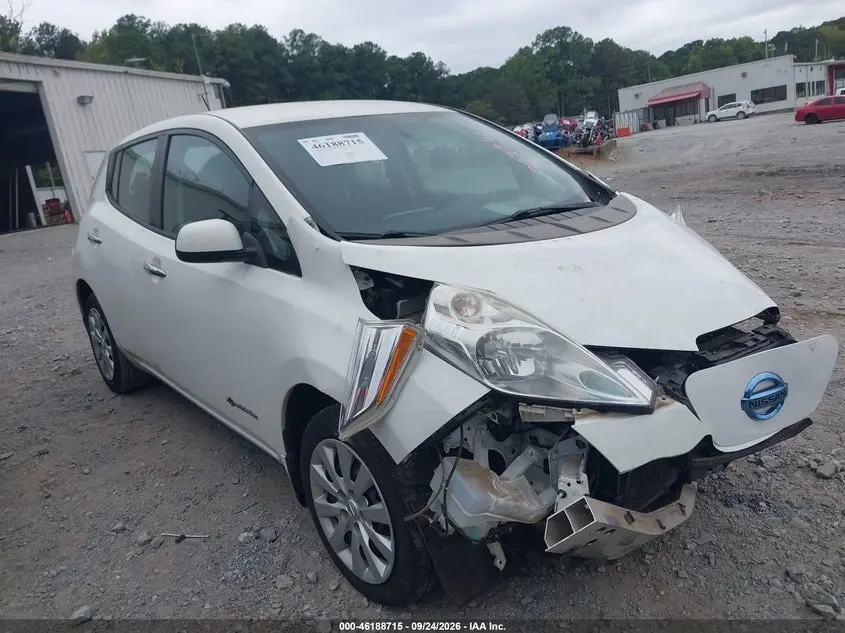 Nissan Leaf S 2015