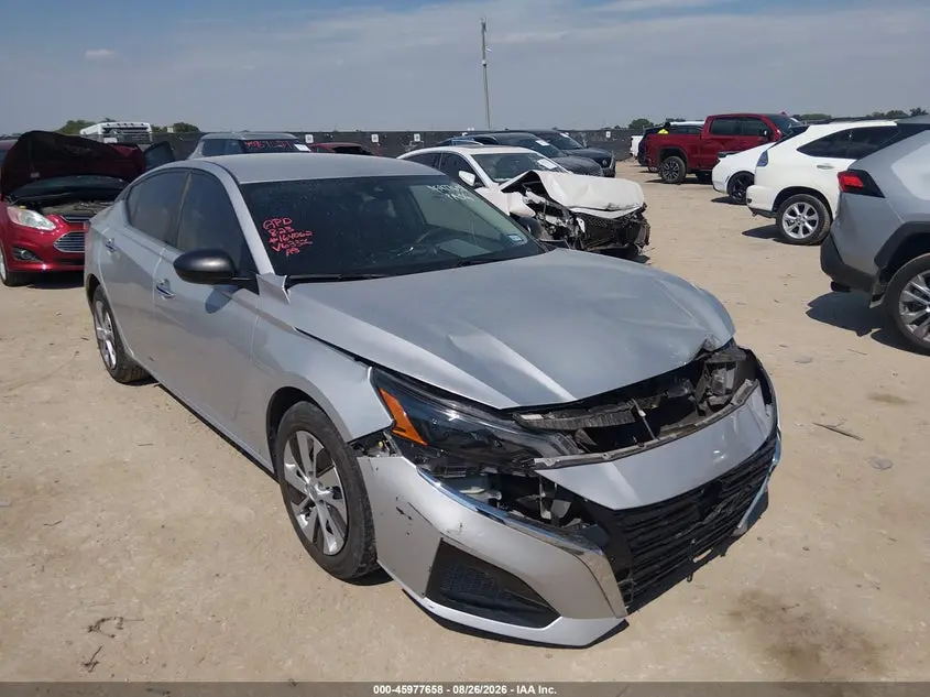 Nissan Altima S Fwd 2024