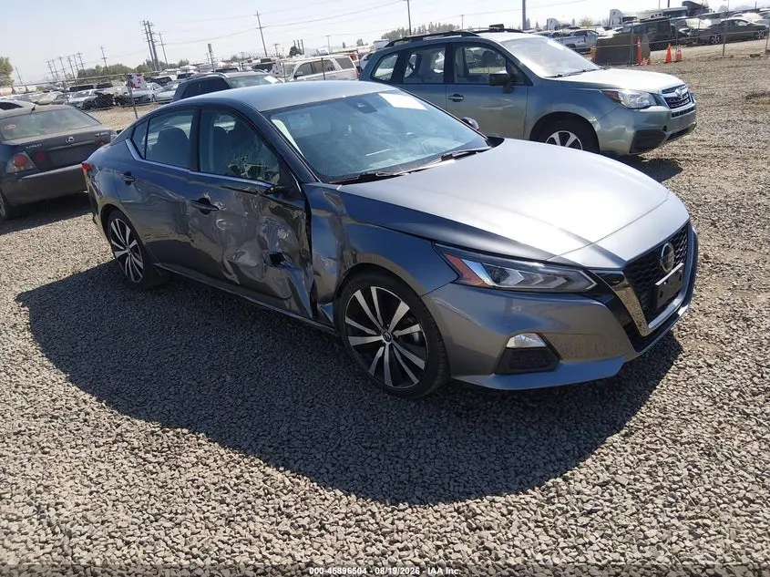 Nissan Altima Sr Fwd 2022