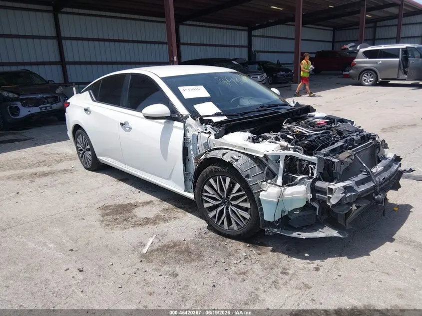 Nissan Altima Sv Fwd 2023