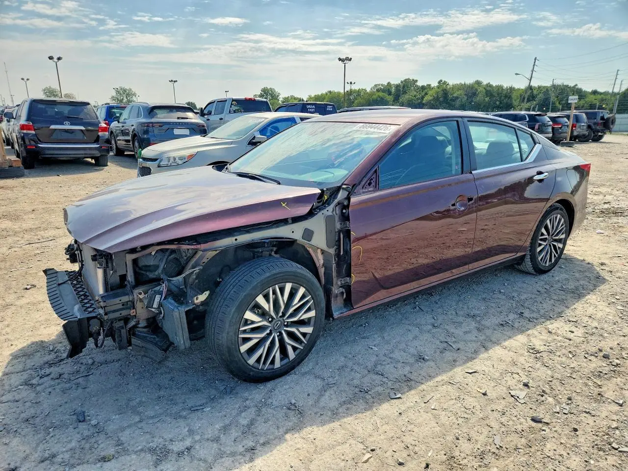 Nissan Altima Sv 2024