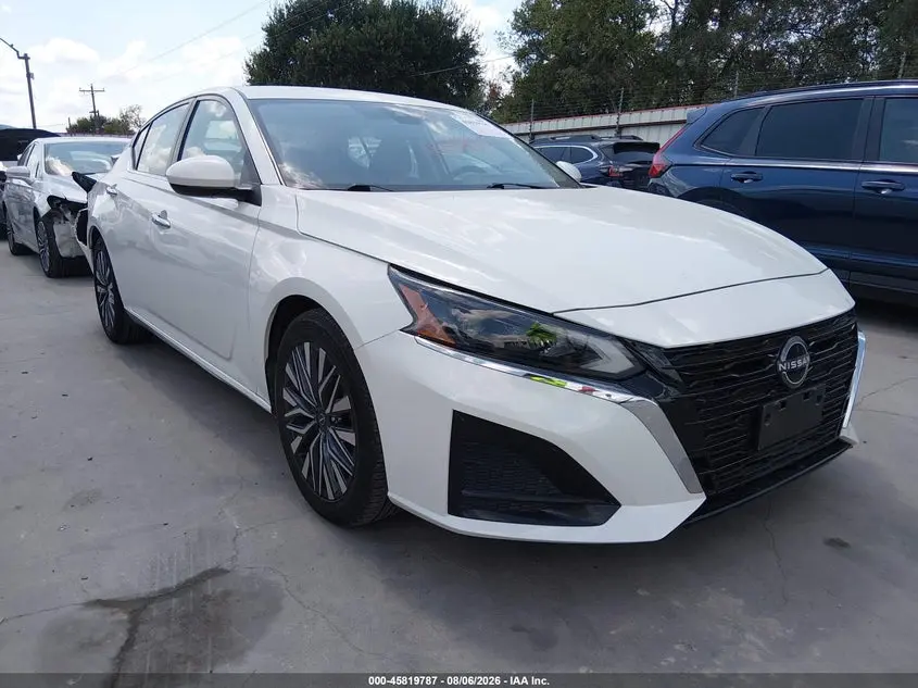 Nissan Altima Sv Fwd 2023