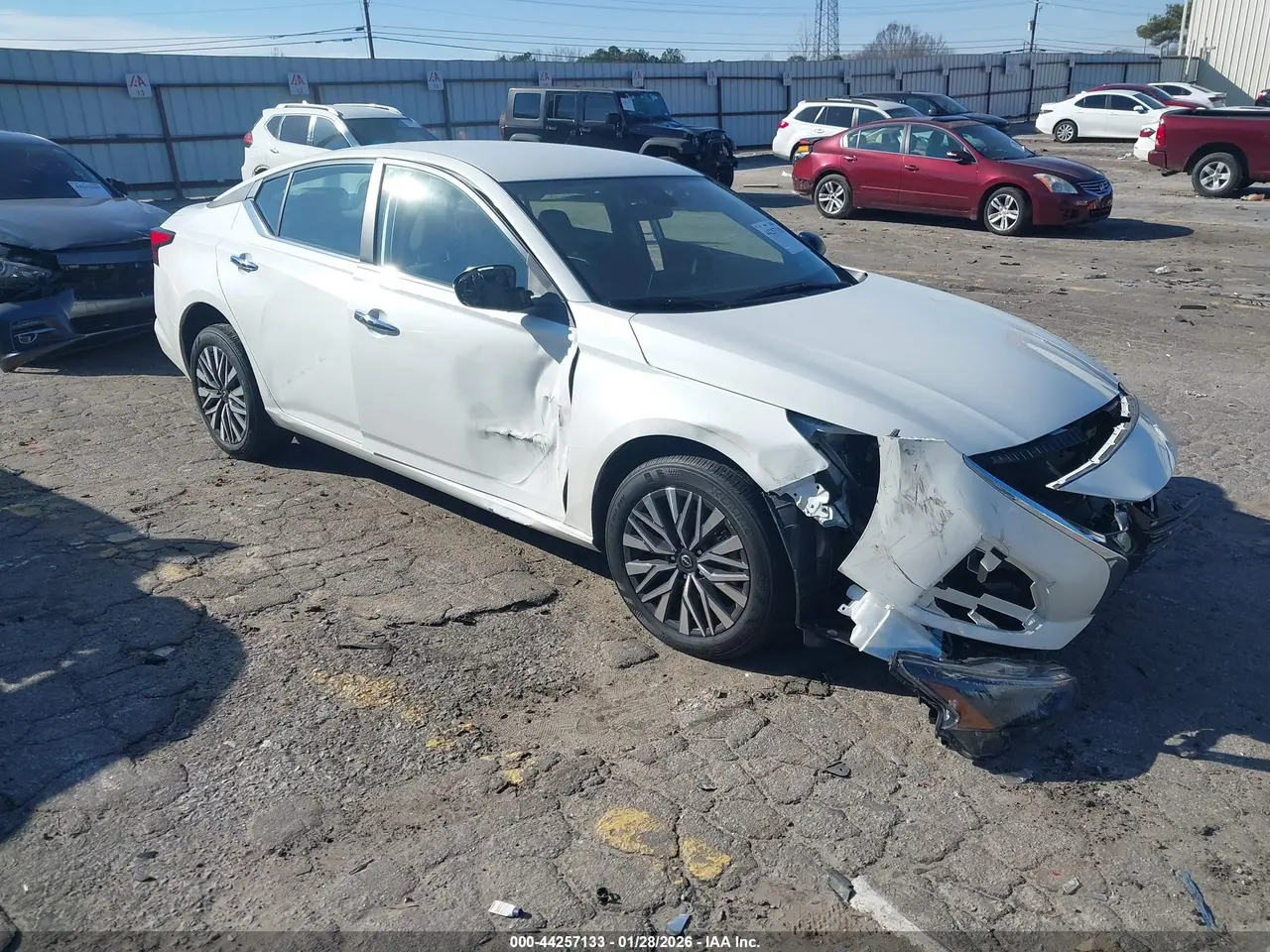 Nissan Altima Sv Intelligent Awd 2024